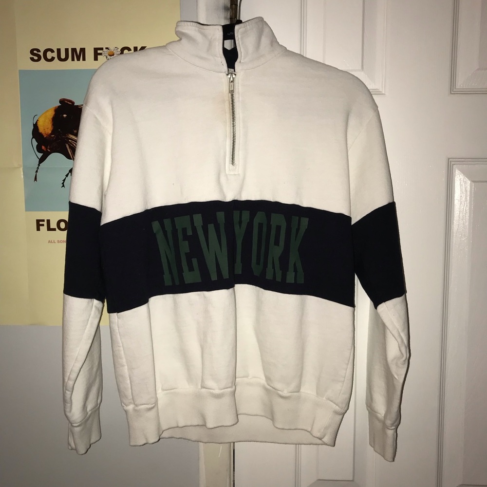 brandy melville new york quarter zip